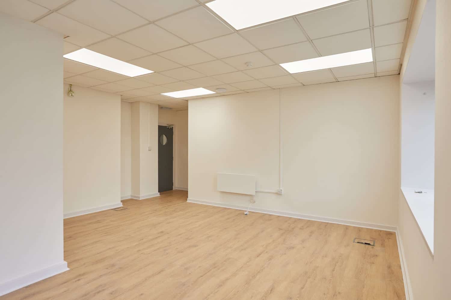 large-wooden-open-office